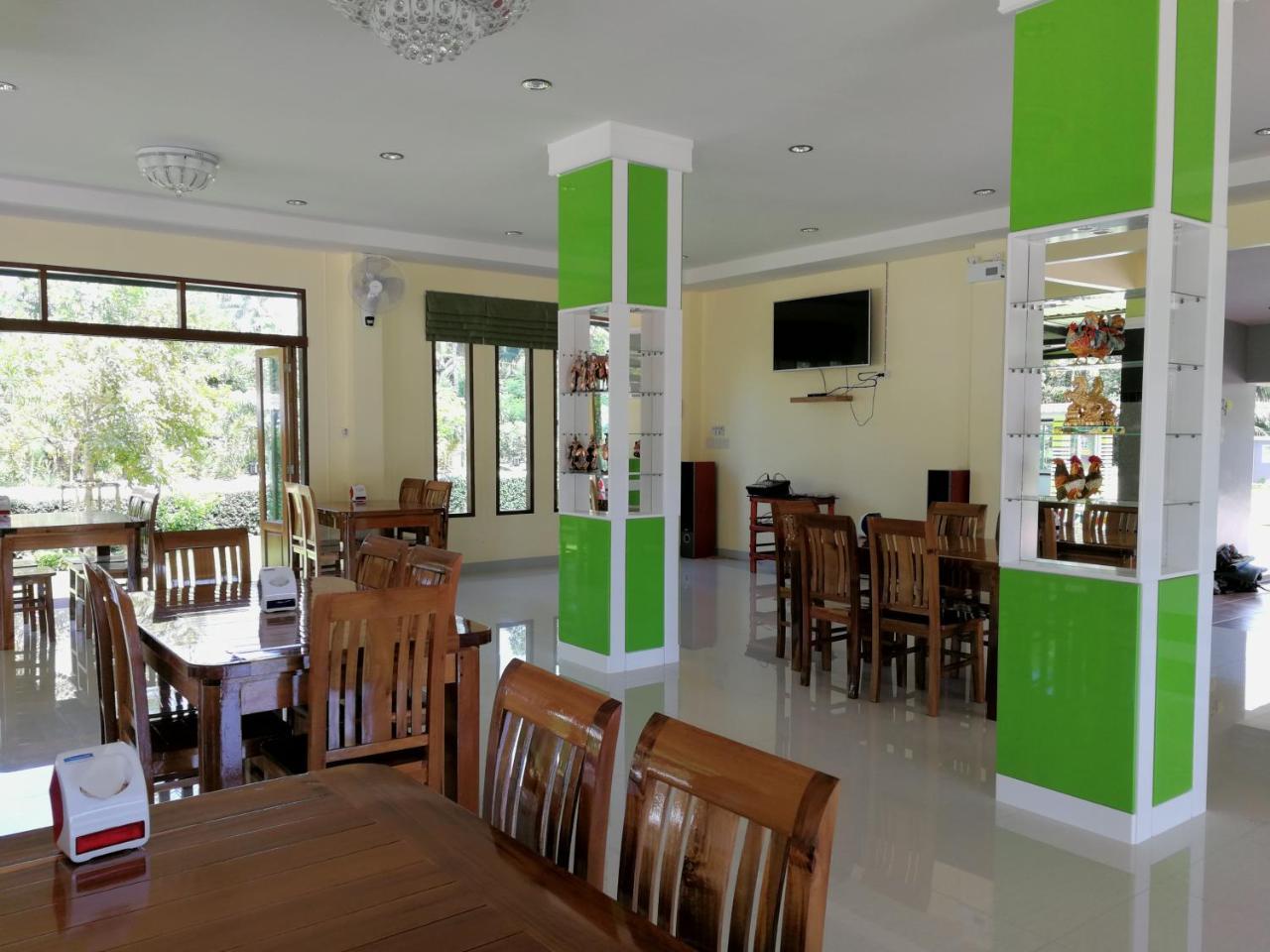 Aranya Resort Chumphon Exteriör bild